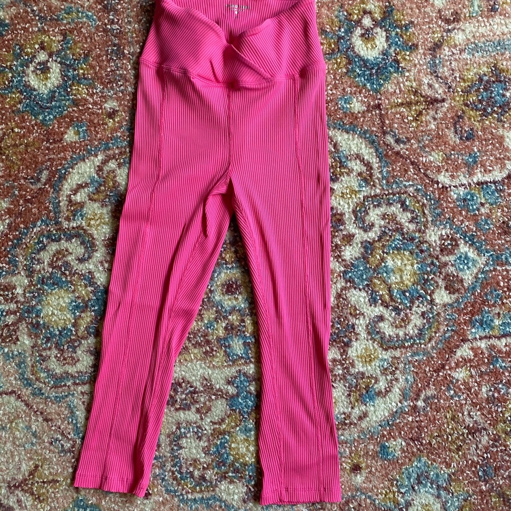 Bandier x Year of Ours Ribbed Pink leggings